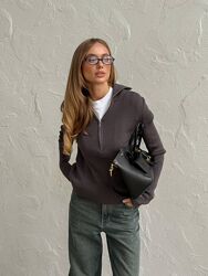 Джемпер на блискавці Гамма. Виконаний з вязаного трикотажу