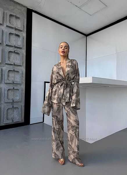 Костюм модель 490