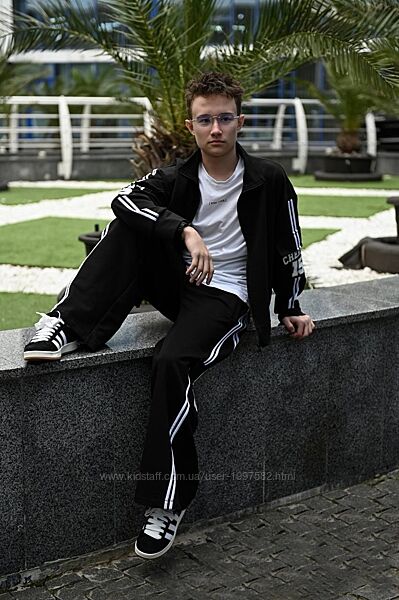 Трендовий костюм 2526