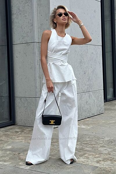 Жіночий брючний костюм лляний