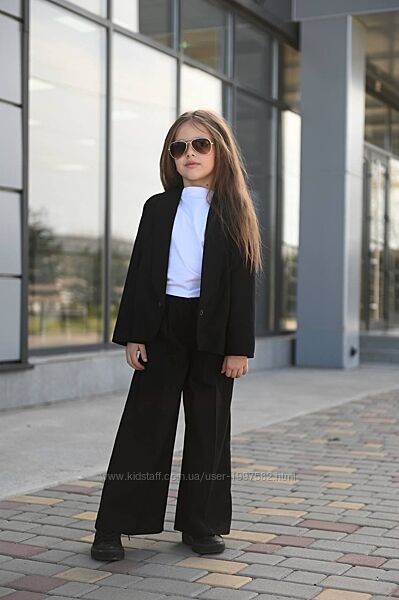 Стильний, легенький костюм із льону 