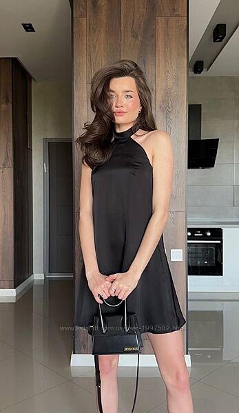 Вечірня сукня міні шовкова чорна