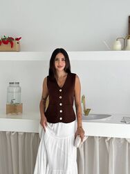 Базовий жилет. Застібається на гудзики спереду. Фото реал  3005 