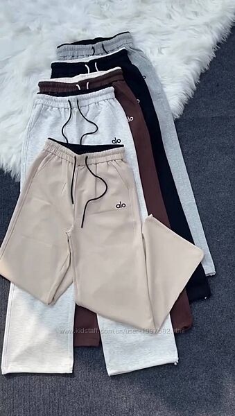 Жіночі спортивні штани двунитка знизу на затяжках, є кишені
