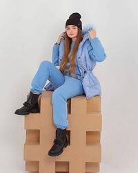Теплый подростковый  костюм с трендовой жилеткой 