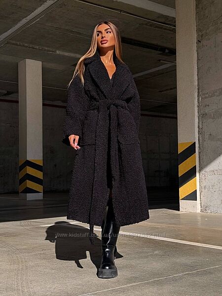 Пальто на підкладці