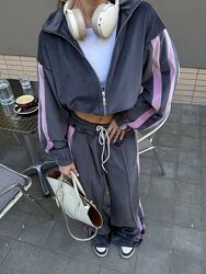 Цей костюм стане ідеальним вибором як для щоденних образів, так і для стиль