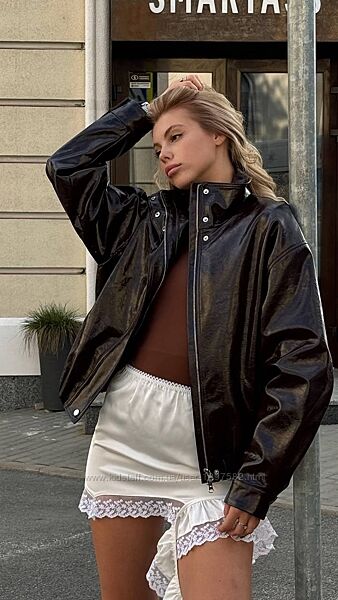 Трендовий бомбер, який став bestseller продажів в цьому сезоні та закохав у