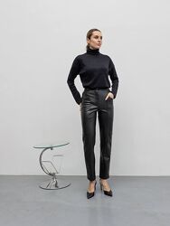 Жіночі брюки з еко-шкіри на замші шкіряні теплі