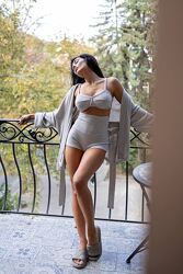Піжамний костюм-трійка Talia халаттопшорти  