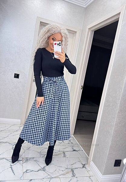 Спідниця міді кашемірова Спідниця на застібці , пасок в комплекті Підходить