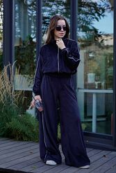 Трендовий костюм Naviera, резинка на рукавах. Тканина не кашлатится і дихає