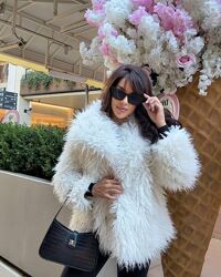 Шубка Альпака Розкішна шуба з довгим фактурним ворсом, яка виглядає стильн