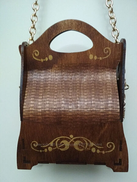 Оригинальная деревянная сумочка