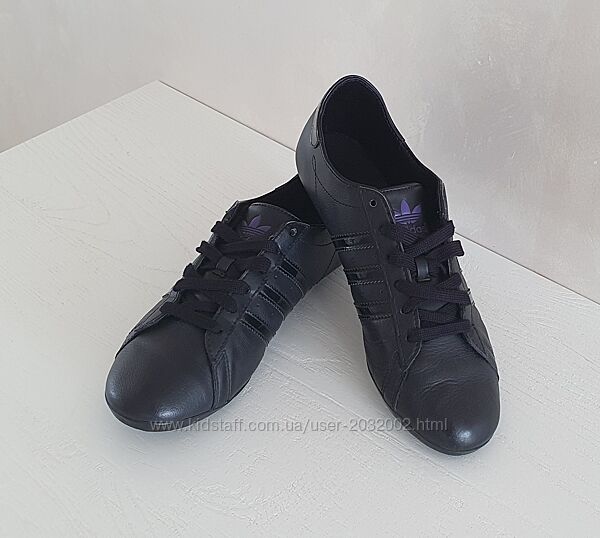 жіночі мокасини adidas