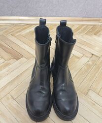 Шкіряні демісезонні черевики челсі фірмиZara 