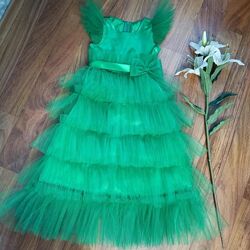 Сукня зелена, фатинова. Сукня ялинка. Сукня в садок