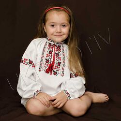 Вишиванки для дівчат 2,3,4,5,6,7,8,9 років Ручна вишивка, домоткане полотно