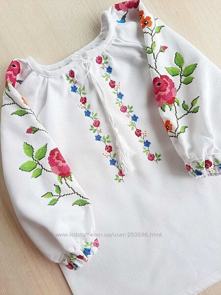 Вишиванка для дівчинки. Ручна вишивка, домоткане полотно 100 бавовна