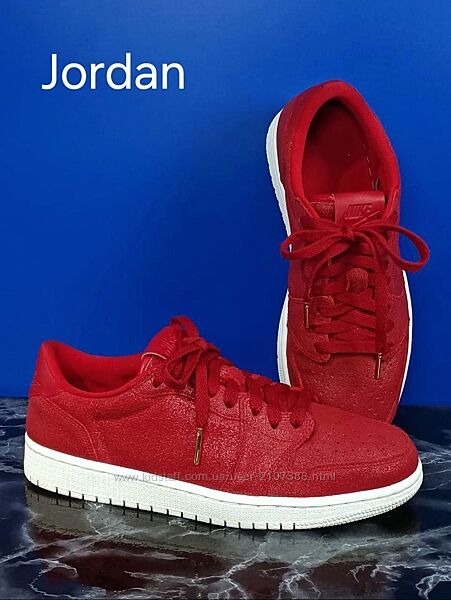 Кожаные женские кроссовки Nike WMNS Air Jordan 1 Retro Low NS Оригинал