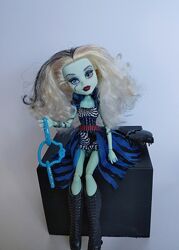 Monster High Френки Штейн Freak du Chic ідеальна