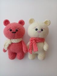 Іграшка, подарунок ведмедик амігурумі