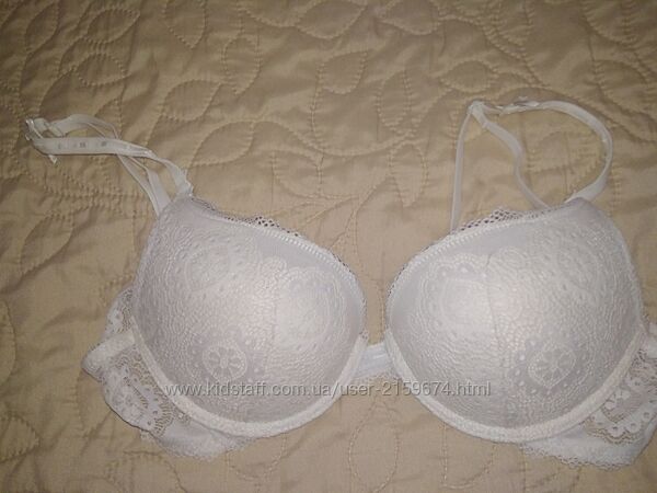 бюстгальтер