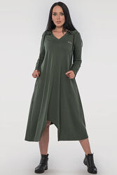 Модное платье в спортивном стиле двухнить