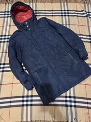 Розпродаж продаю чоловічу парку дешево якісна не продуває не промокає