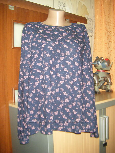 Комфортная, яркая блуза с длинным рукавом