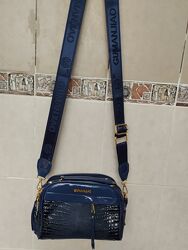 Стильна жіноча сумочка