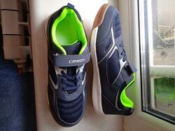 Демісезонні кросівки на хлопчика 37 розміру 