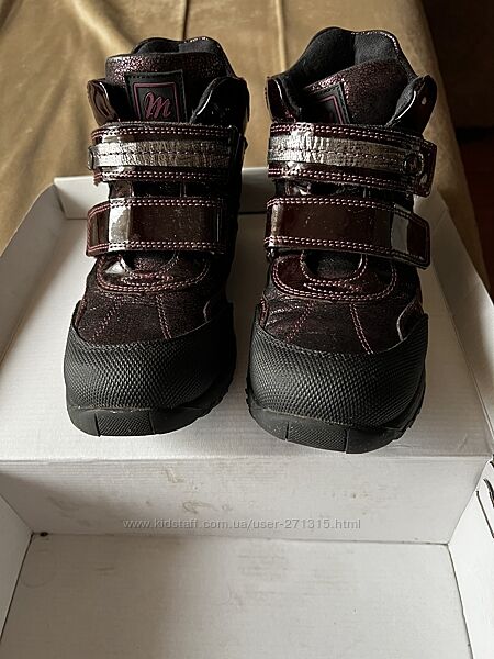 Дуже якісні та гарні чоботи