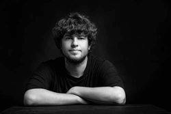 Максим Никиточкин 5 курса Basic Азбука парикмахера Как я держу ножницы