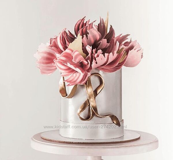 Торт к 8 марта Коробка с цветами Мария Бондарева