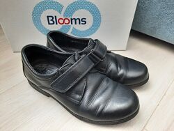 Туфлі  Blooms р. 33.